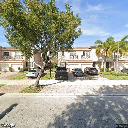 221 Las Brisas Cir, Weston, FL 33326 Townhome Rentals in Weston FL