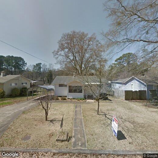 Primary Photo - Charming 3 Bedroom with Sun Room