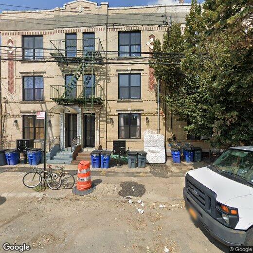 Primary Photo - 83 Beadel St