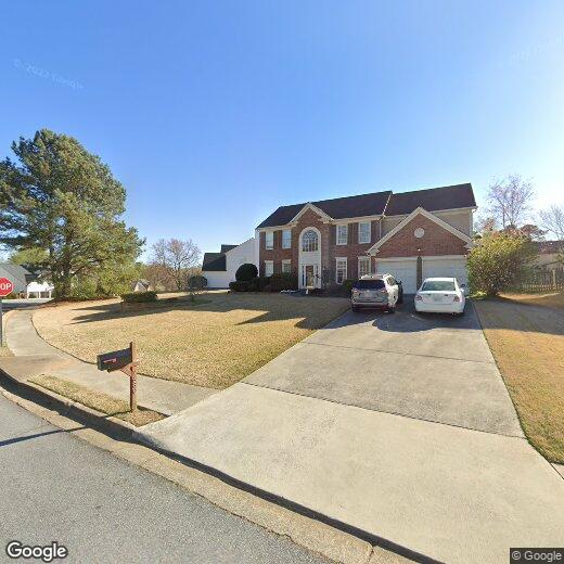 Foto principal - 7880 Brookwood Way
