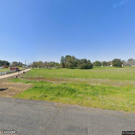 Primary Photo - Acreage Home for Rent