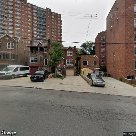 124 Van Cortlandt Ave W, The Bronx, NY 10463 Townhome Rentals in The Bronx NY