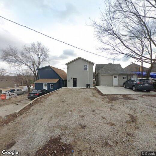 Primary Photo - 1118 Splitlog Ave