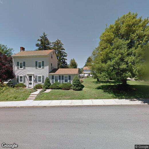 Primary Photo - 215 Haws Ln