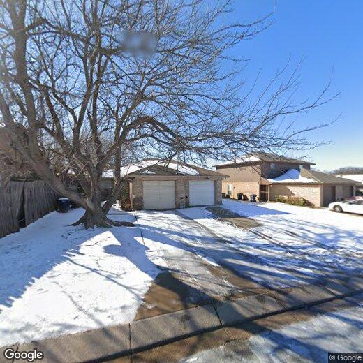 Foto principal - 6711 Ridgecrest Ct