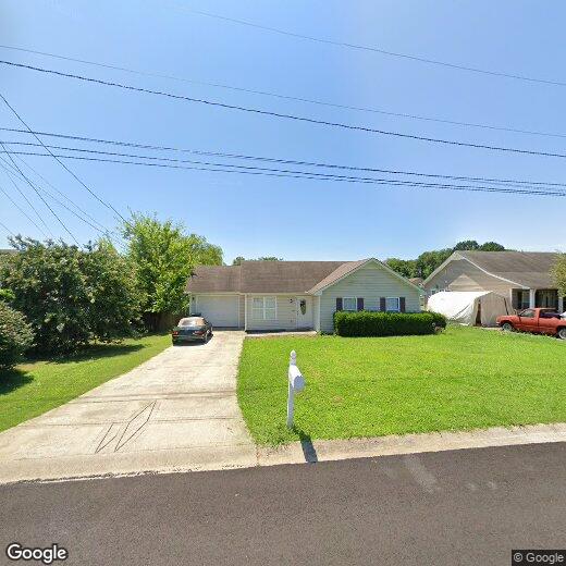 Foto principal - 402 Faulkner Dr