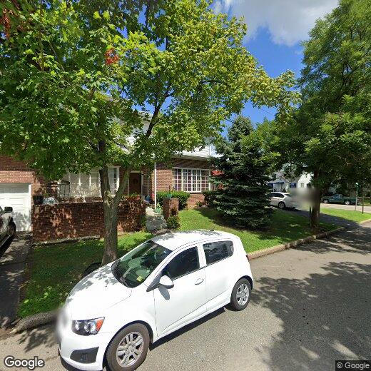 Foto principal - 916 W Elm St