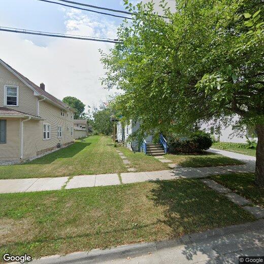 1144 Stuart St Apartment for Rent in Green Bay, WI