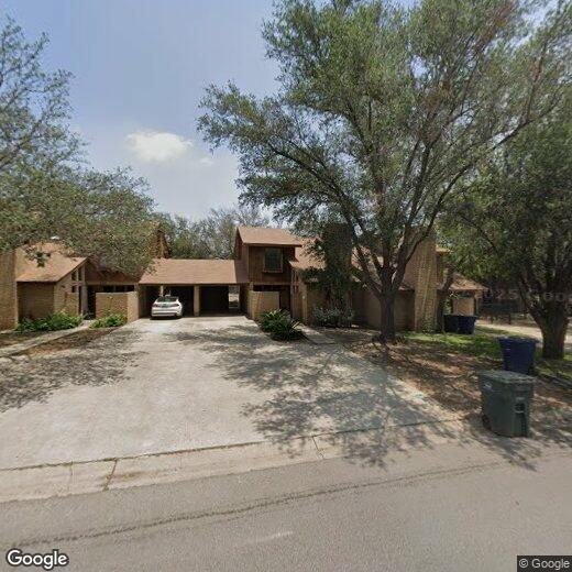 113 Lindenwood Dr, Laredo, TX 78041 Condo for Rent in Laredo, TX