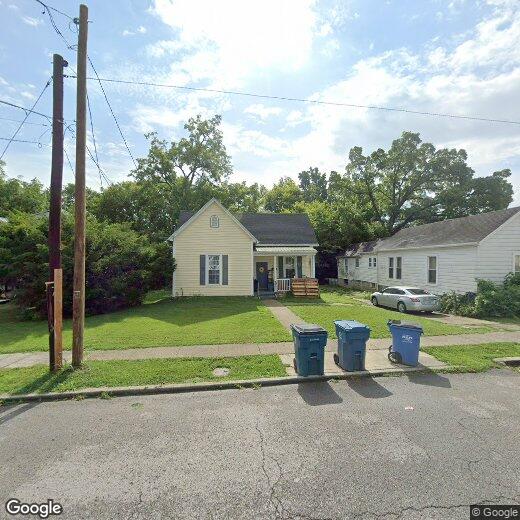 Foto principal - 216 N 2nd St