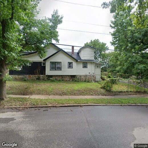 Primary Photo - 5300 Garfield Ave