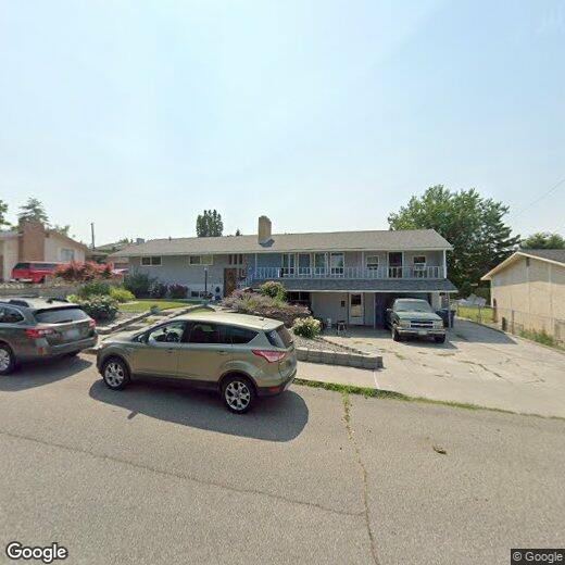 Primary Photo - 718 S Sharron St