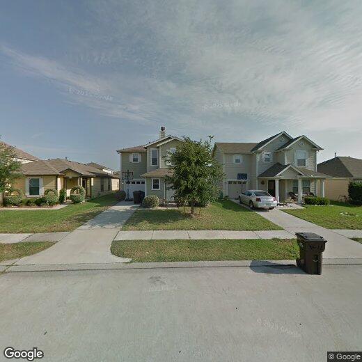 Foto principal - 411 Remington Creek Dr