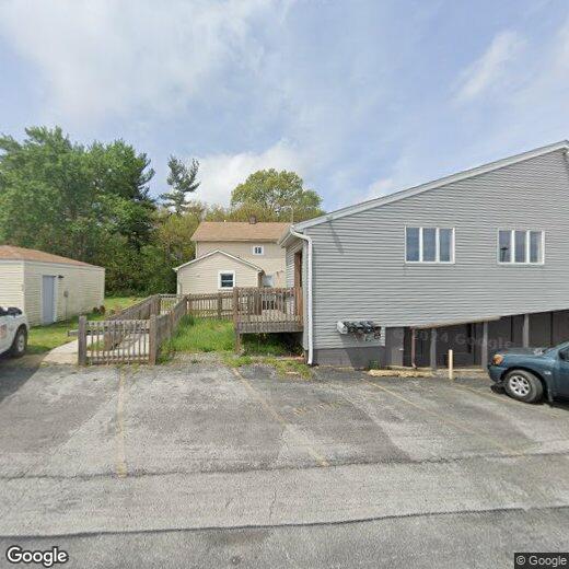 Primary Photo - 319 E Ridge Rd