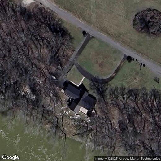 Foto principal - 741 Hallview Rd
