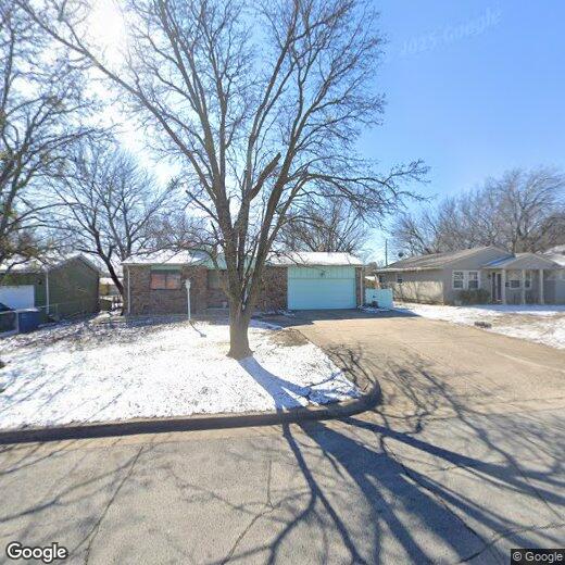 Foto principal - 2538 E 48th St N