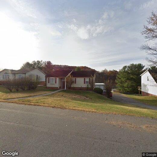 Primary Photo - 4 Bedroom 3 Bathroom House
