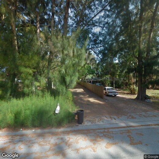 Primary Photo - St Petersburg, 2/1 SFH Fenced yard