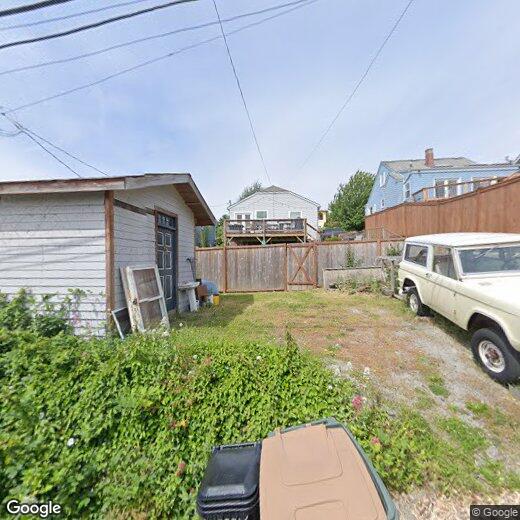 Primary Photo - 4044 37th Ave SW