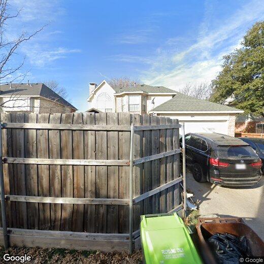 Primary Photo - 1612 Commerce Dr
