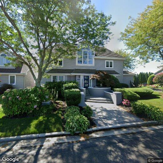 Primary Photo - 7402 Bayshore Dr