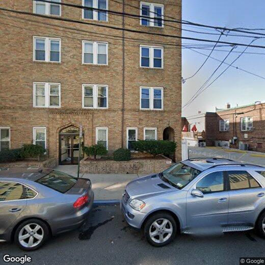Primary Photo - 292 Lawton Ave