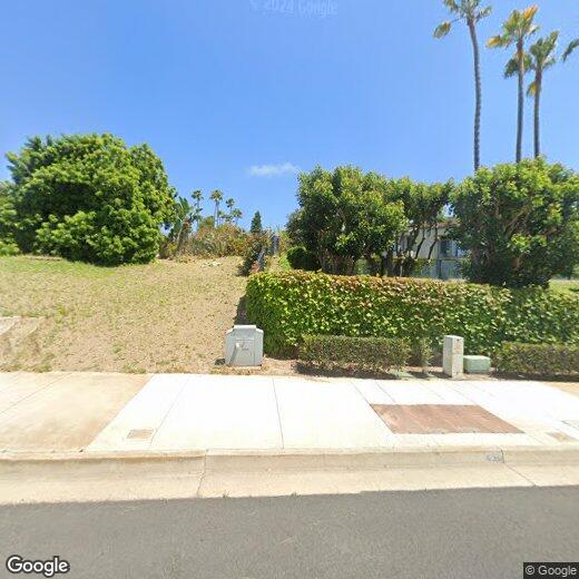 Primary Photo - 15 Bay Cove Ln