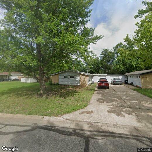 1331 Crescent Dr, Salina, KS 67401 Townhome Rentals in Salina KS