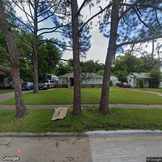 Foto principal - 2820 Kirven St