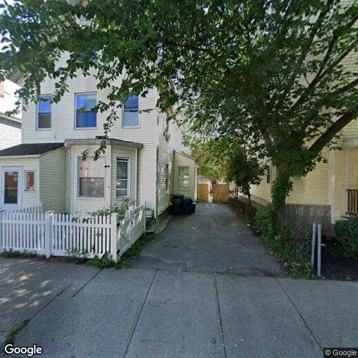 Primary Photo - 256 Putnam Ave