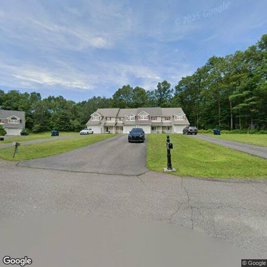 613 Country Acres Ct, Effort, PA 18330 Townhome Rentals in Effort PA