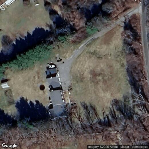 Primary Photo - 400 Round Hill Rd