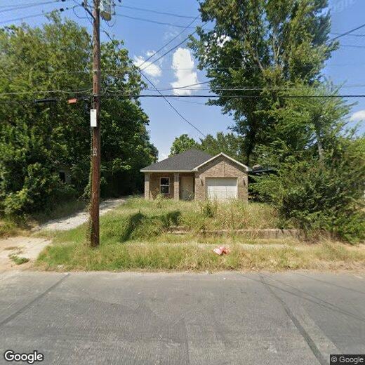 Primary Photo - 2633 Macon St