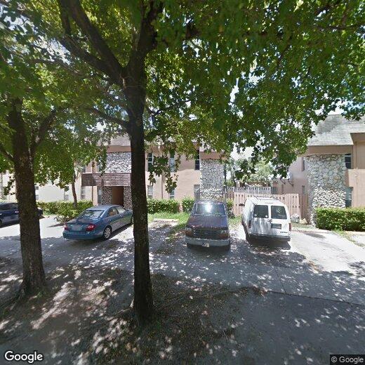 Primary Photo - 1055 W 68th St