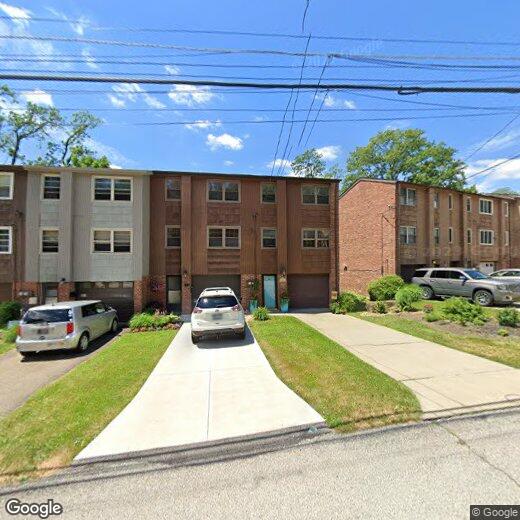 Primary Photo - 825 Lindenwood Dr