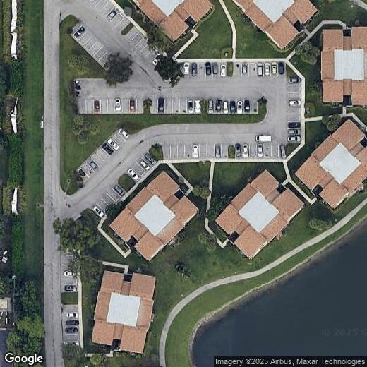 Foto principal - 8657 Boca Glades Blvd