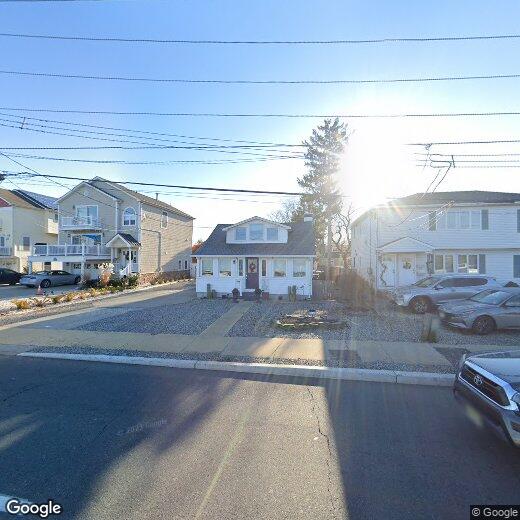 Foto principal - 1717 Riv Rd-