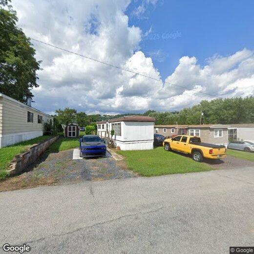 1077 Aspen St, Laurys Station, PA 18059 House Rental in Laurys