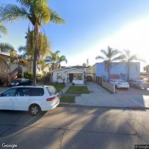 Primary Photo - 4319 Swift Ave