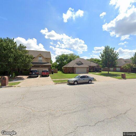 Foto principal - 820 N Willow Ave