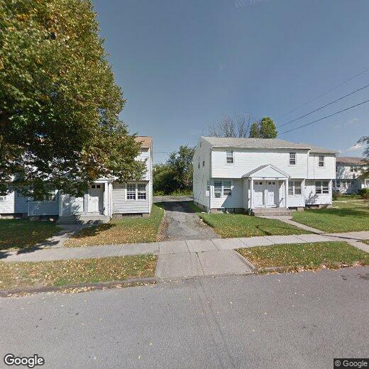 Primary Photo - 280 Millicent Ave