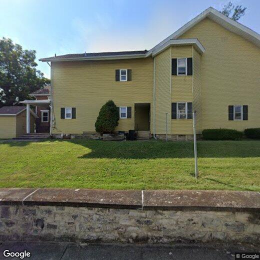 24 2nd St Unit 3 First floor rear, Catasauqua, PA 18032 Apartment for