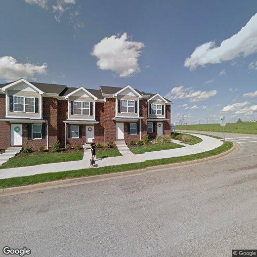 Primary Photo - 255 Audley Ave