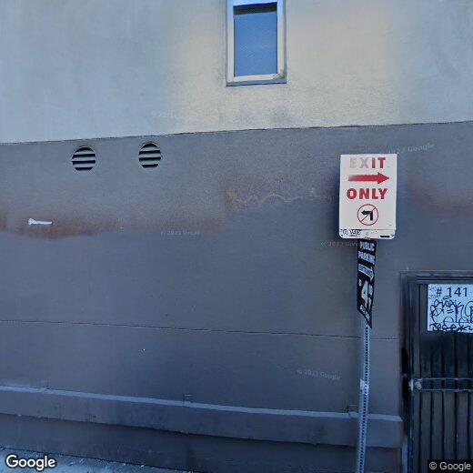 Primary Photo - 800 E 12th St