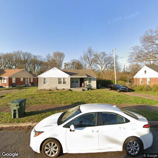 Primary Photo - 3162 Highland Park Pl