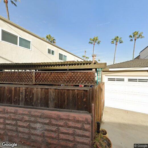 6000 Appian Way Long Beach Ca 90803 Townhouse For Rent In Long Beach Ca Apartments Com