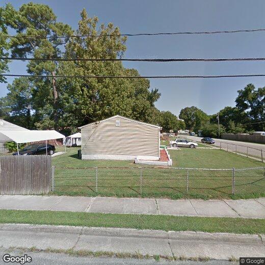 Primary Photo - 701 N 5th St