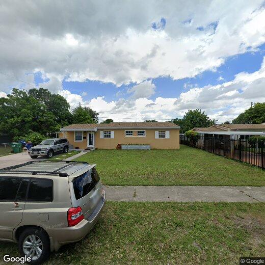 Foto principal - 2115 NW 185th St