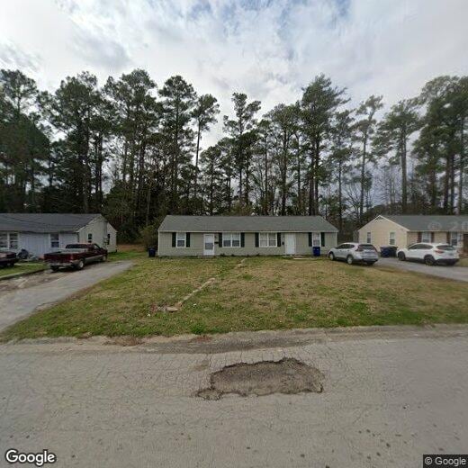 Primary Photo - 1217 Davis St