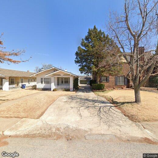 Primary Photo - 1109 S Barker Ave